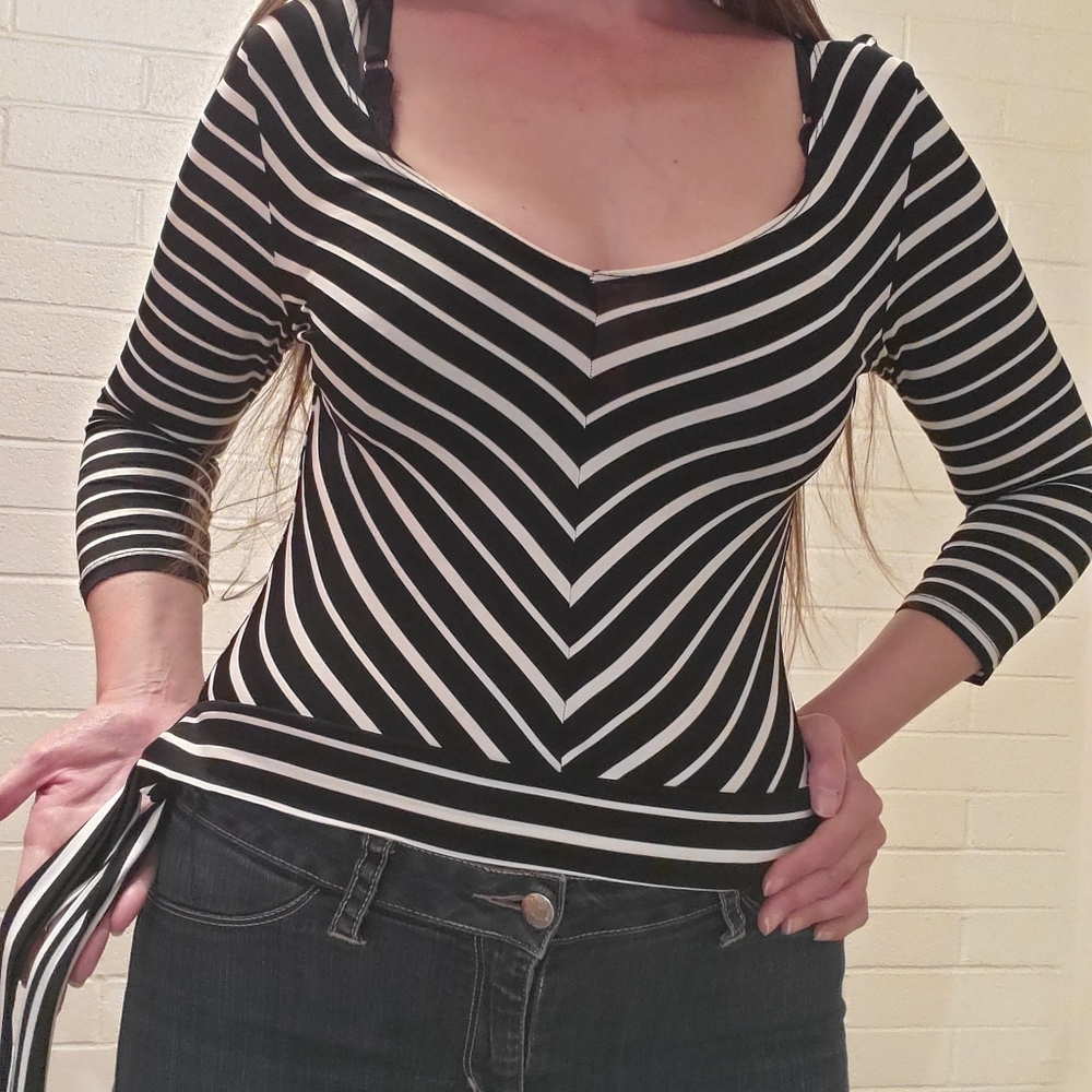 Forever 21 Stripped Top with Side Bow 00's
